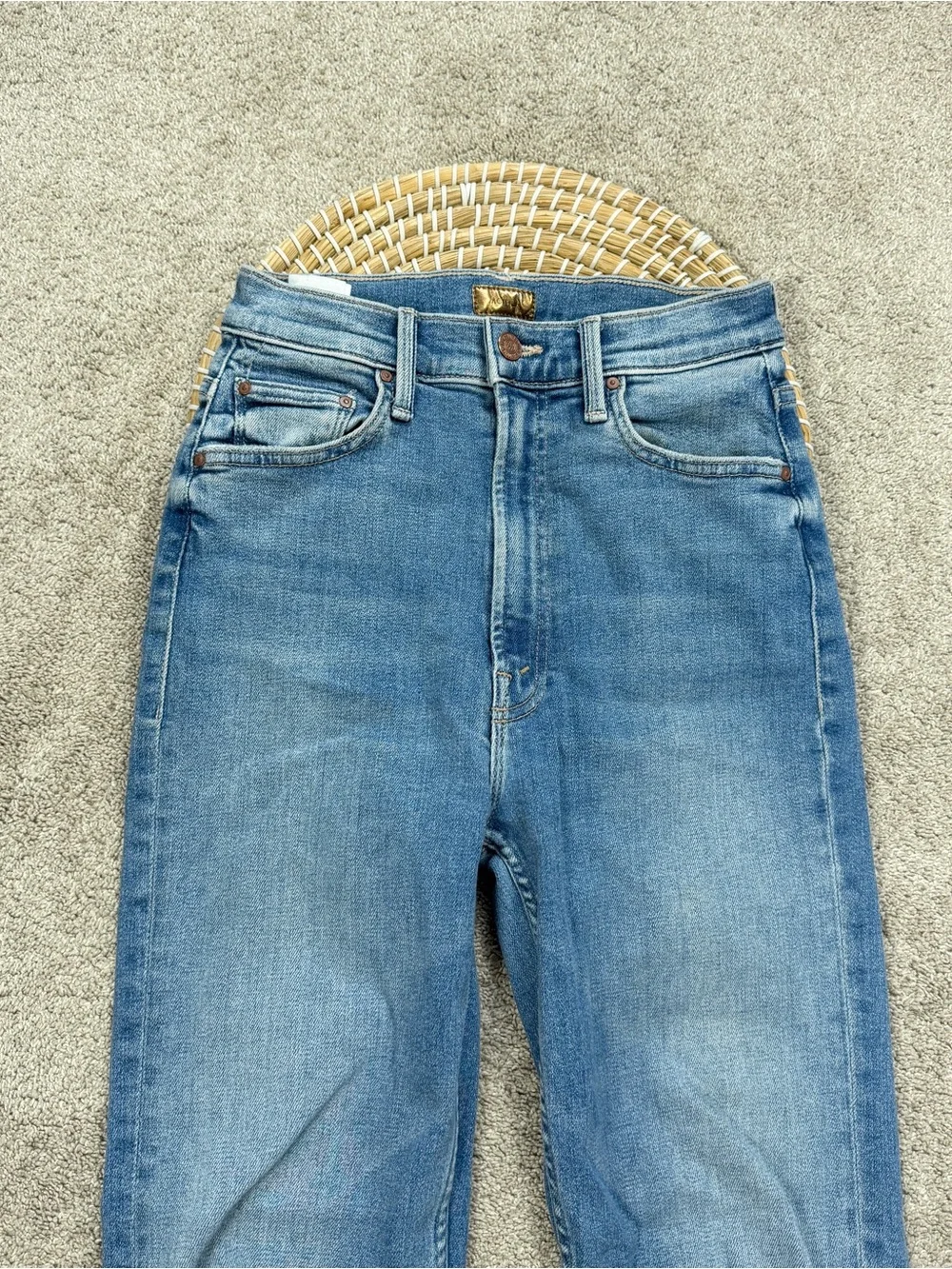 MOTHER Women’s High Waisted Raider Ankle Fray Jeans in Party Like A Pirate 26 - Picture 4 of 15